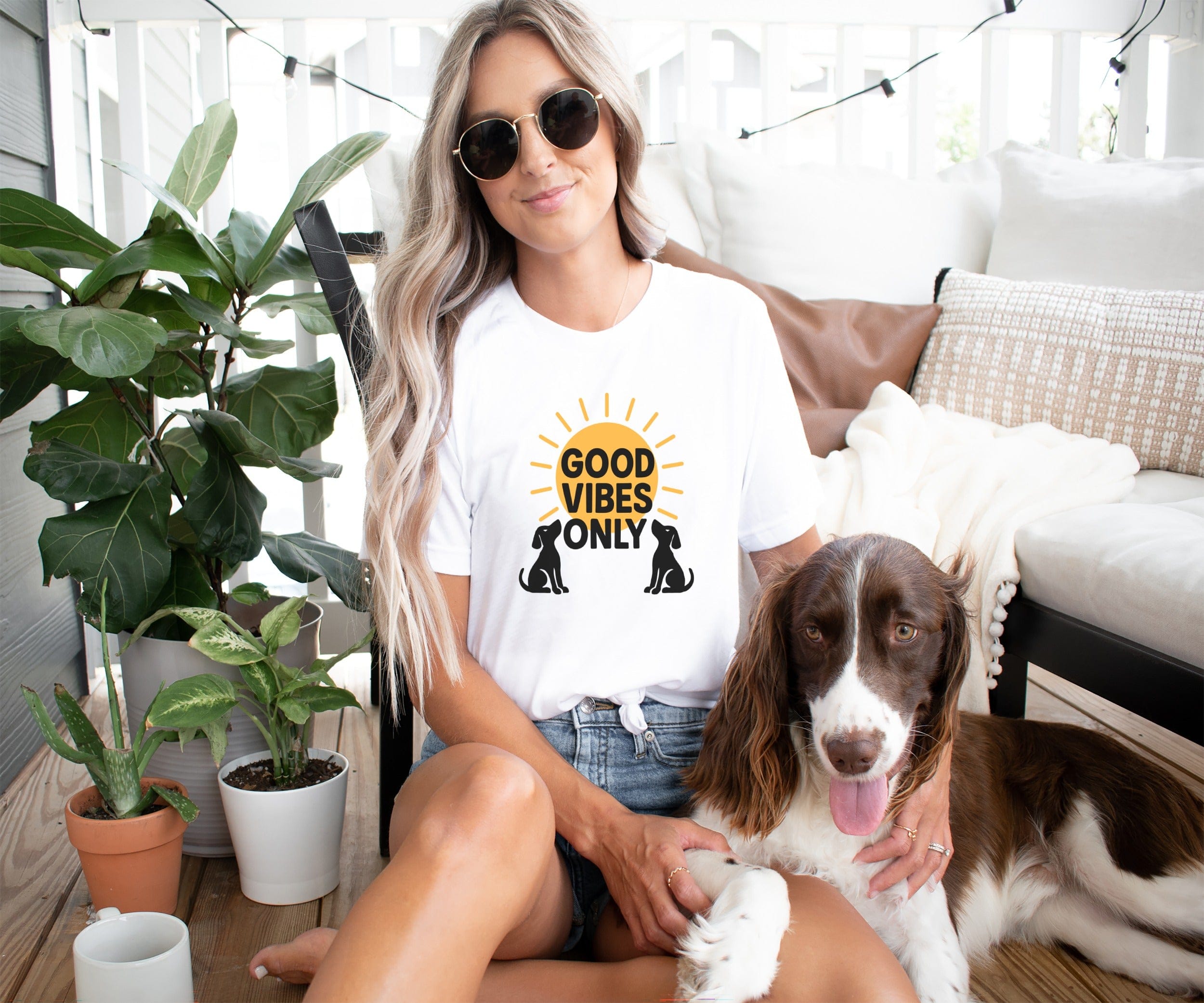 Good Vibes Only Dog and Sun Printed Graphic Shirt