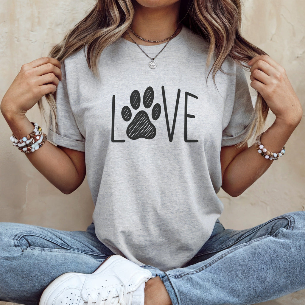 Love Paw Print Graphic T-shirt Cute Pet Lover Shirt