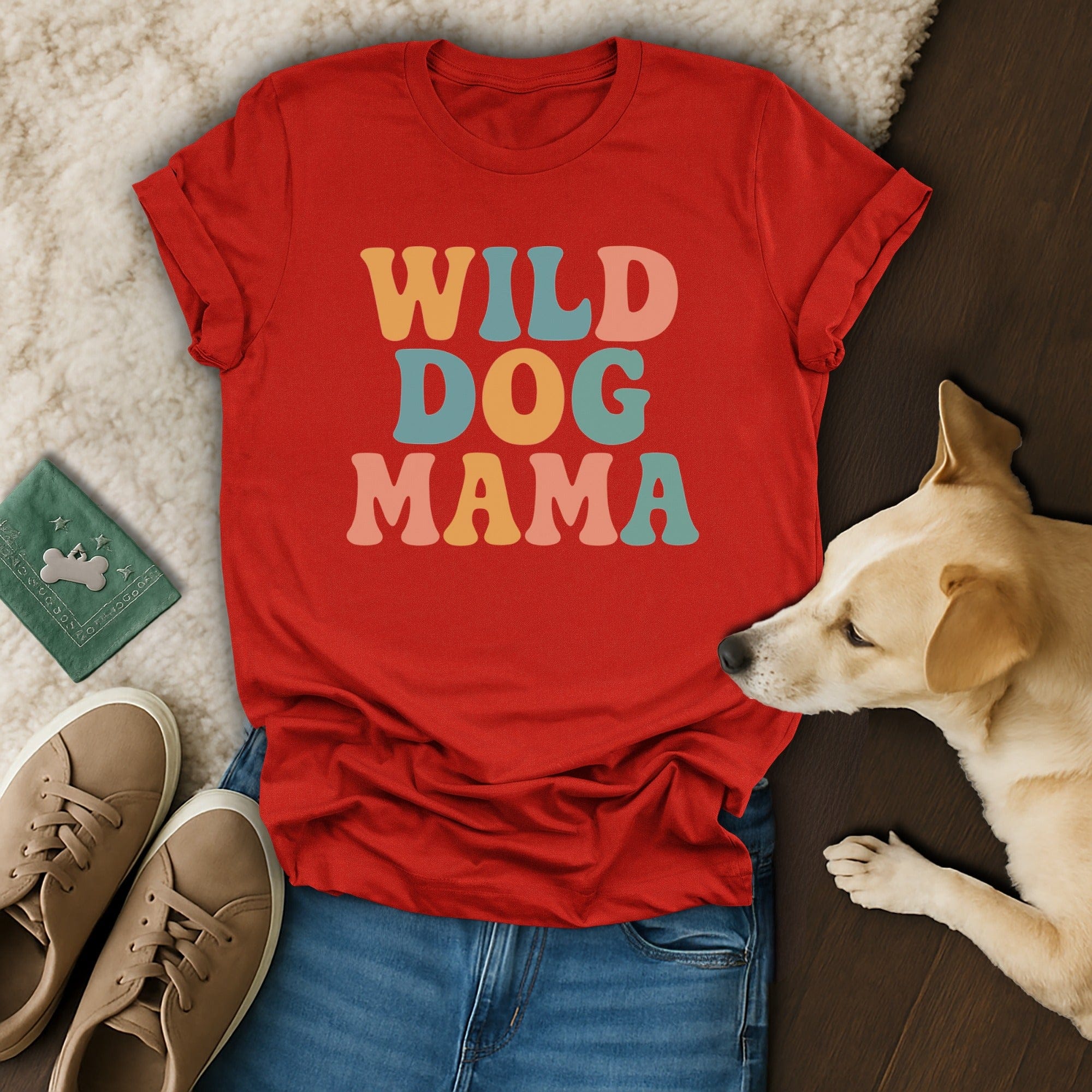 Wild Dog Mama T-Shirt 💚🐾💙