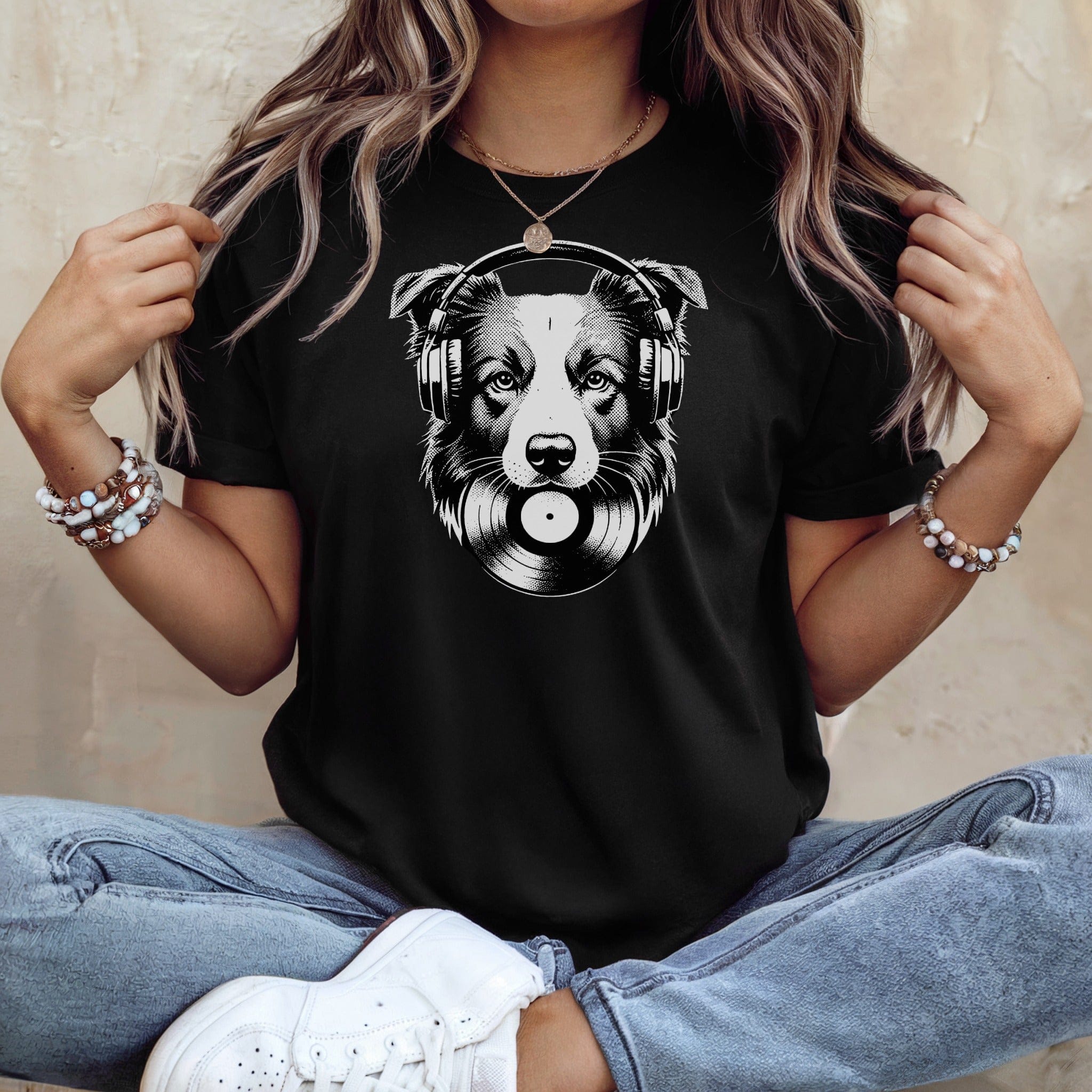Music Lover Dog with Headphones Graphic T-Shirt