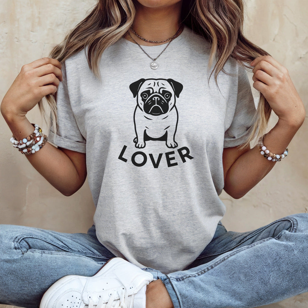 Cute Pug Lover Graphic Tee for Dog Enthusiasts